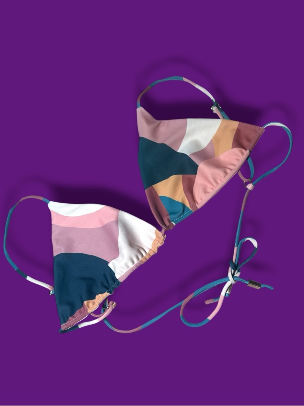 Juillet FARRAH Triangle Bikini Top (Large) and High Waist Bottoms (Medium) - Picture 3 of 14
